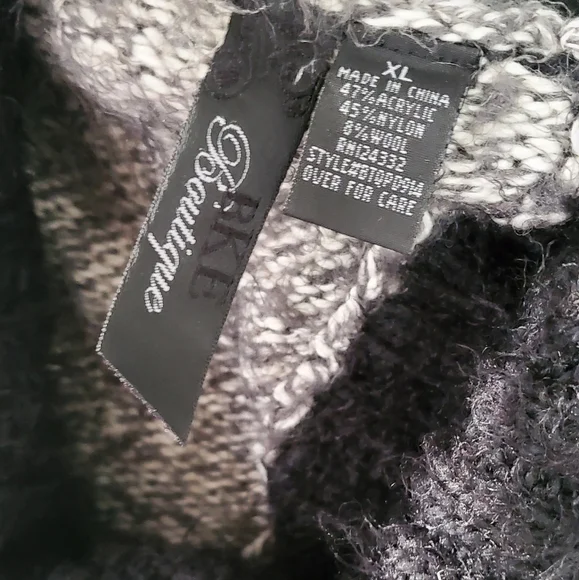 BKE Boutique Open Back Sweater - Picture 4 of 4